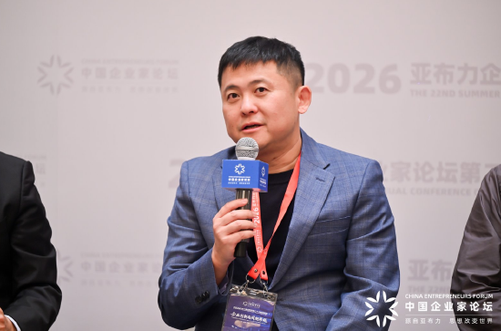 复宏汉霖朱俊：未来所有制药企业都是AI制药企业，不存在不依赖AI的生物制药企业